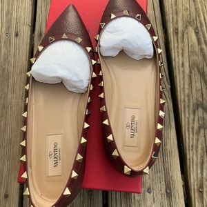 Valentino Rockstud Flats- 39/8.5